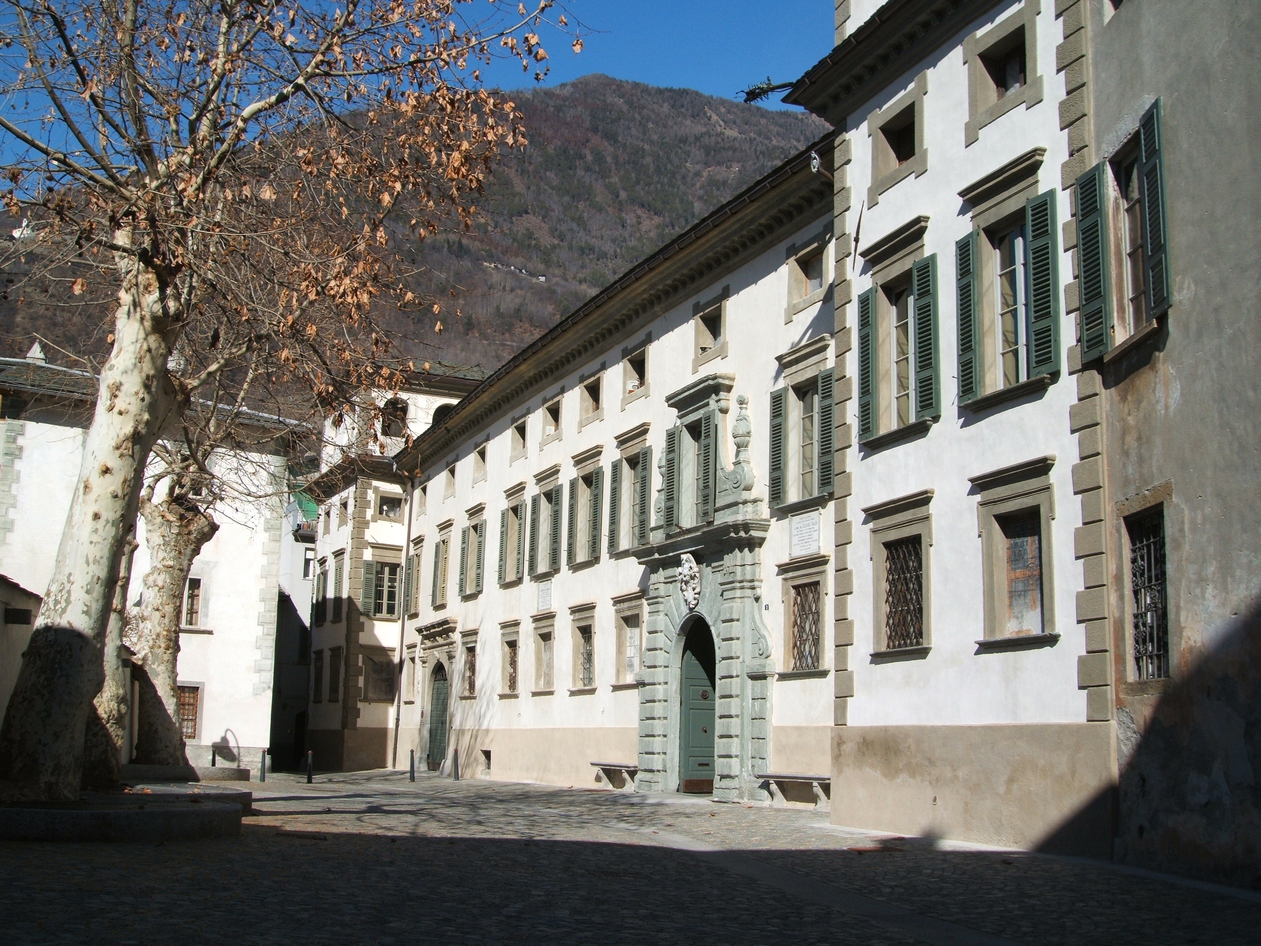 Palazzo Salis